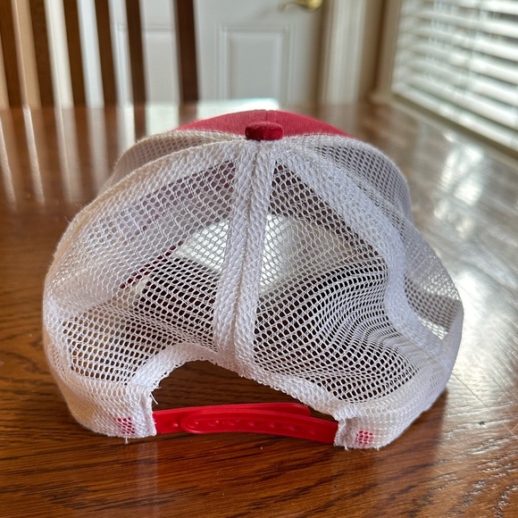 Black and red rhinestone/flower SnapBack trucker hat - Picture 5 of 7